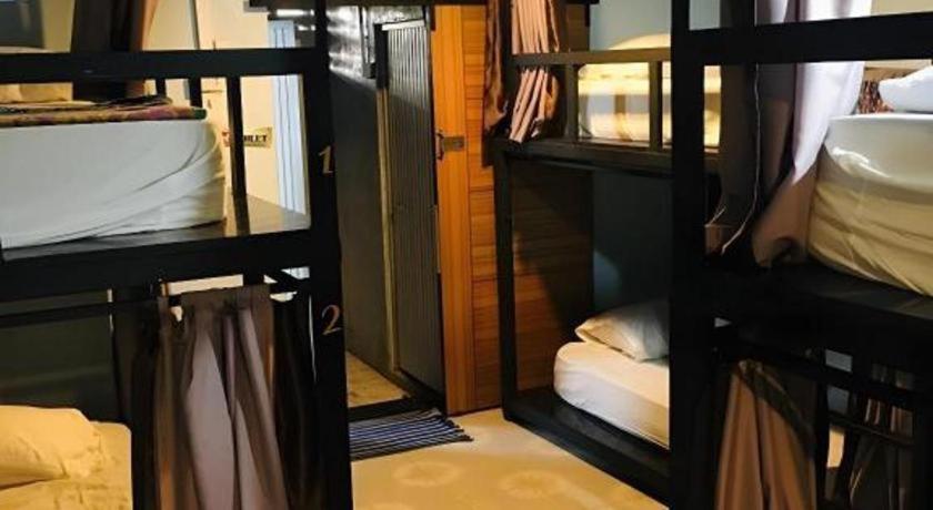 The 25 Hostel Hat Yai Esterno foto