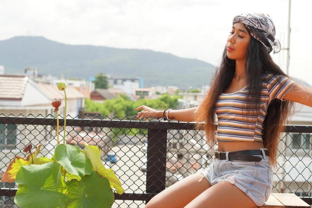 The 25 Hostel Hat Yai Esterno foto